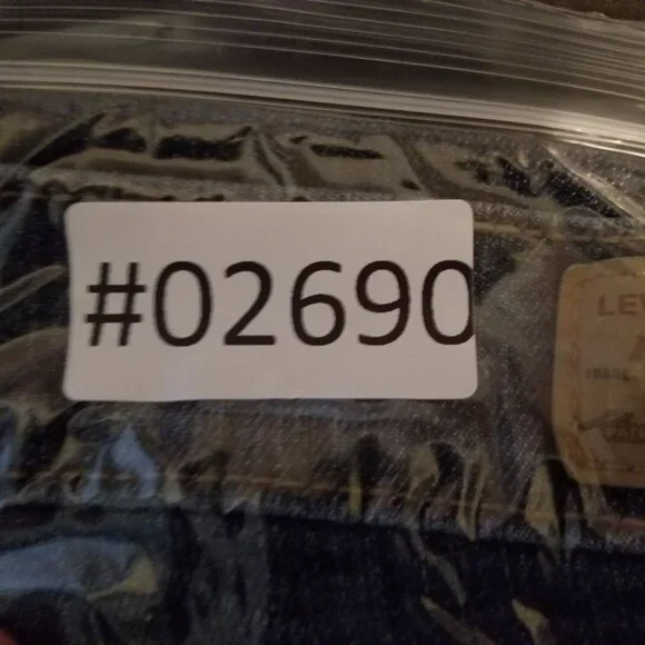 Levis Jeans Womens 12 Blue  515 Bootcut Mid Rise Stretch V Pocket - Picture 13 of 13